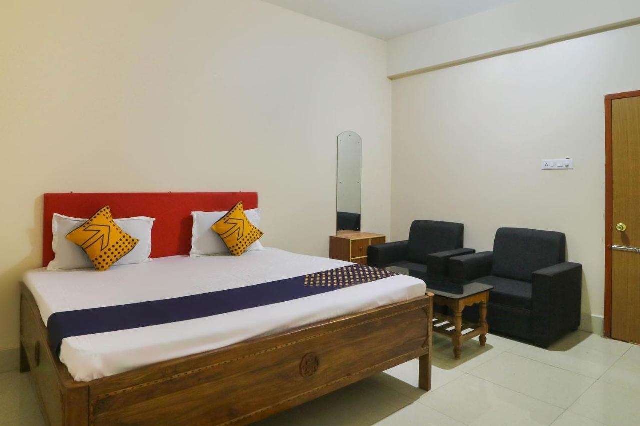 Spot On 68151 Prafulla Palace Hotel Jatani Luaran gambar