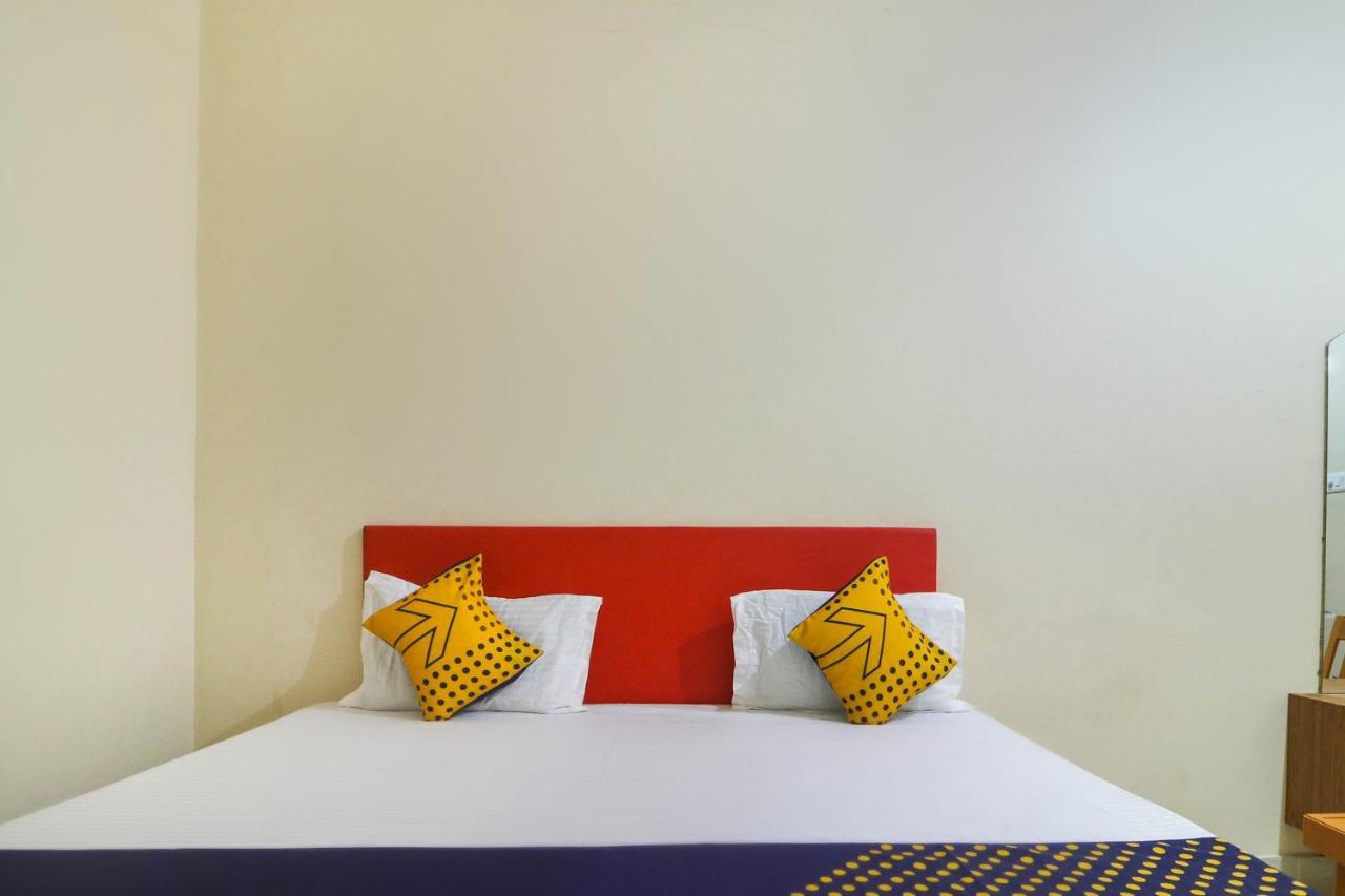 Spot On 68151 Prafulla Palace Hotel Jatani Luaran gambar